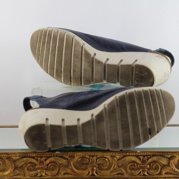 Vintage Fly Girl Blue Leather Peep Toe Wedges - Picture 14 of 15